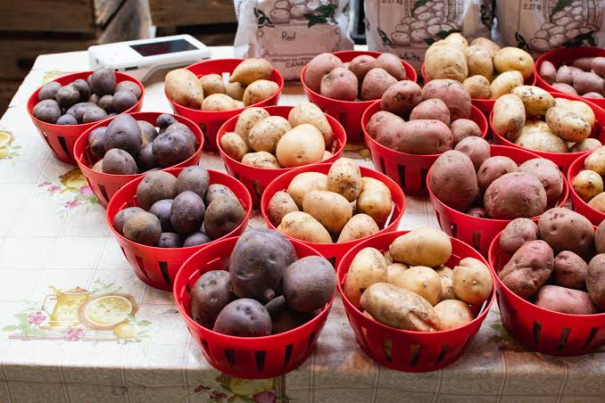 farmers' markets calendar